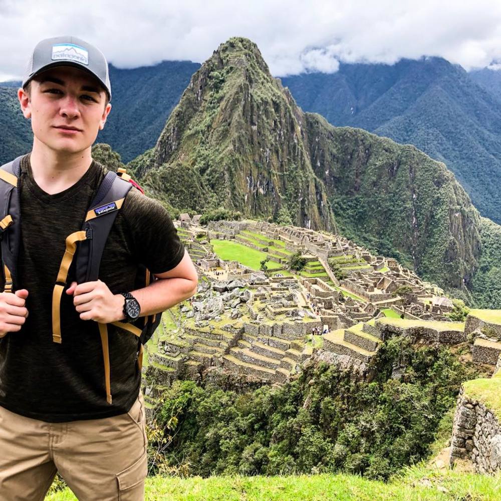 Meet your Posher, Stewart